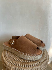 Alohas~ Suede Platform Sandals