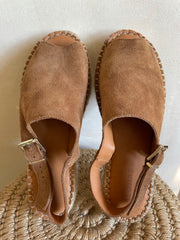 Alohas~ Suede Platform Sandals